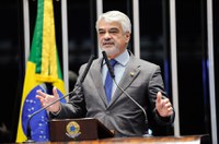 Para Humberto Costa, Brasil está vivendo o ocaso