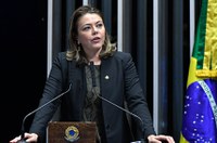 Leila Barros lamenta feminicídio ocorrido em Brasília