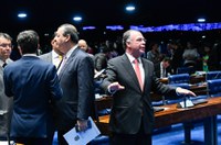 Aprovada MP que abre setor aéreo ao capital estrangeiro e restabelece franquia de bagagem 