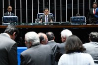 Davi Alcolumbre anuncia entendimento com a Câmara sobre medidas provisórias