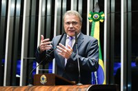 Alvaro Dias critica retirada do Coaf do Ministério da Justiça