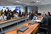 Aprovado em comissão  projeto que obriga alerta em rótulos sobre sódio, açúcar e gordura