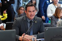 CAS adia votação de projeto que libera FGTS para abertura de micro e pequenas empresas