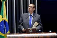 Jader critica intenção de ministro de alterar normas do Fundo Amazônia