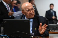 Aprovado projeto que obriga comércio a disponibilizar cardápio em braile