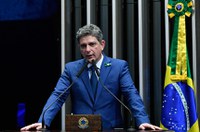 Não tivemos tempo para discutir a MP 871, diz Rogério Carvalho