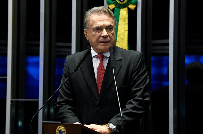 Plenário do Senado Federal durante sessão deliberativa ordinária. Em discurso, à tribuna, senador Alvaro Dias (Podemos-PR). Foto: Jefferson Rudy/Agência Senado