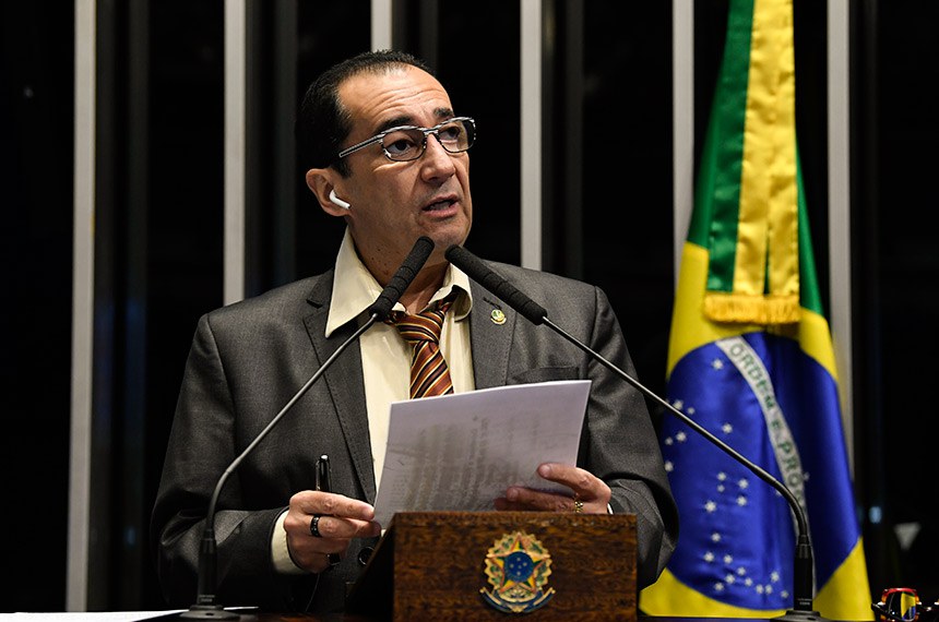 Kajuru também condenou a possibilidade de o governador de São Paulo João Doria, cogitar se candidatar à Presidência da República. Ele chamou Doria de "oportunista, picareta social e antipatriota"