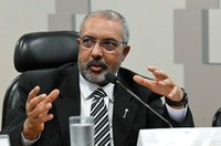 Escravidão contemporânea será tema de debate na Comissão de Direitos Humanos