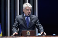 Humberto pede que Senado acione PGR por fala de Dallagnol envolvendo Wagner