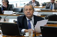 CRA aprova projeto que eleva tributação do arroz importado