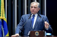 Brasília já é um dos principais destinos das férias de julho, comemora Izalci 