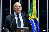 Com regularização fundiária em Rondônia o PIB dobra, diz Confúcio Moura