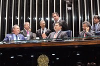 Ao encerrar sessões deliberativas do semestre, Davi tem gestão elogiada  