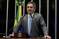 Governo precisa reduzir o preço do gás de cozinha, diz Ciro Nogueira