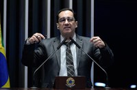 Kajuru defende alteração na tabela do imposto de renda