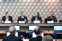 Técnicos reforçam escassez de orçamento em universidades comunitárias