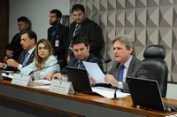 Aprovada MP da Liberdade Econômica, com regras trabalhistas e fim do eSocial