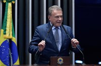 Podemos cogita apoiar PEC da Previdência que inclui estados e municípios, diz Alvaro