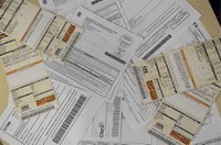 Contas poderão trazer nome de cônjuge para ajudar a comprovar endereço