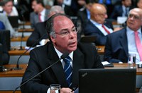 Projeto proíbe cobrança de serviços de água, luz e esgoto suspensos