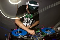 Projeto de lei em análise na CAS regulamenta a profissão de DJ