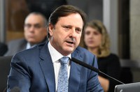 Projeto torna permanente dedução no IR de contribuição por empregado doméstico