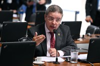 CAE poderá barrar operações de crédito sub judice, decide CCJ