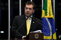 Plínio diz que reforma da Previdência atinge direitos adquiridos