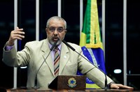 Reforma da Previdência tira direitos dos mais pobres e da classe média, diz Paim