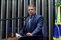 Álvaro Dias cobra urgência em repasses do programa Minha Casa Minha Vida