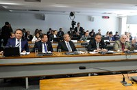 Mercado livre de energia elétrica é tema de audiências na CI