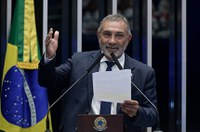 Projeto que protege animais pode afetar economia e agronegócio, diz Telmário