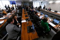 CE discute criação da Semana dos Direitos Humanos nas escolas