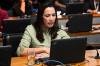 CAS aprova isenção de IR para todos os bolsistas da área de saúde