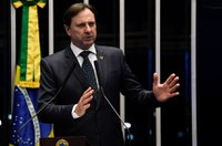 Acir Gurgacz comemora início da recuperação do asfalto da BR 319