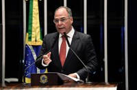 Fernando Bezerra elogia Programa Criança Feliz