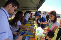 Senado divulga ações institucionais durante cerimônia de troca da bandeira, neste domingo