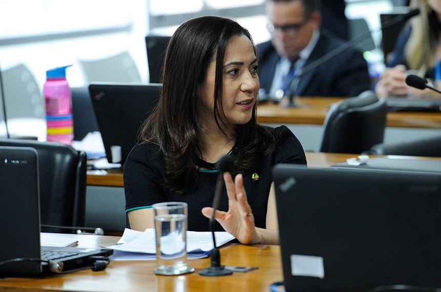 Para a relatora na CDH, senadora Mailza Gomes, a proposta insere uma ação de educação “concreta e diretiva” em uma lei punitiva