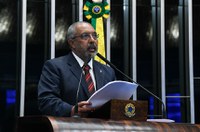 Paim critica aumento do tempo de contribuição na reforma da Previdência