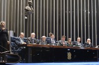 Debatedores argumentam que sistema previdenciário atual é insustentável