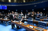Após obstrução, Senado adia votação de projeto que altera regras do Fundo Eleitoral