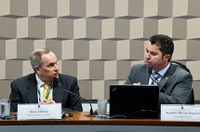 Atuação da Petrobras exige aprimoramento da política energética, avalia diretor da ANP