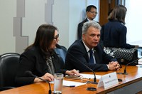 Instalada comissão mista para analisar MP que antecipa 13º a segurados do INSS