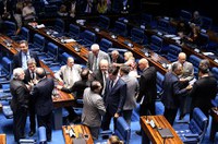 Plenário aprova indicados para integrar o CNJ e o CNMP