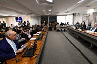 Proteção aos idosos poderá ter leis feitas pela União e pelos estados