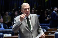 Senadores vão discutir se supressões na PEC da Previdência alteram o mérito