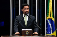 Nos 202 anos de emancipação de Alagoas, Rodrigo Cunha diz que é necessário um ‘parto social’