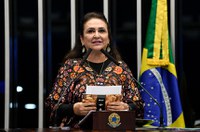 Kátia Abreu destaca exposição ‘Tesouros do Tocantins’