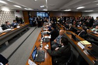 Pessoa surda ou muda pode ter desconto em planos de mensagens de texto